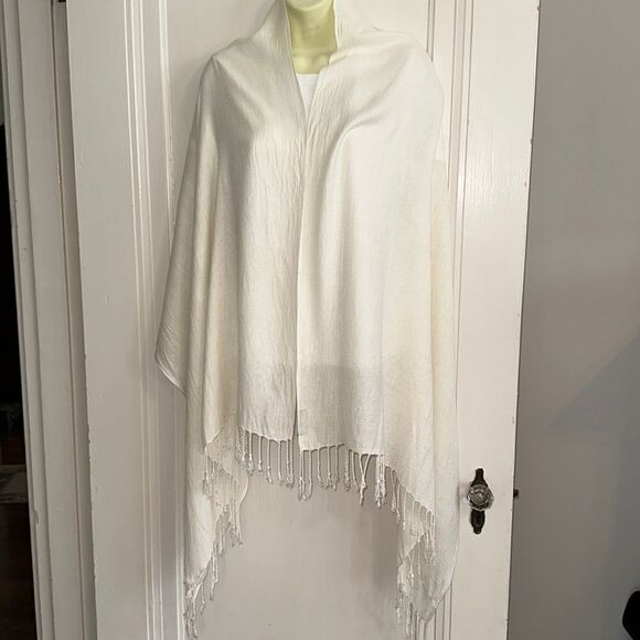 Off white/cream viscose shawl or wrap with fringe hem - Picture 1 of 9